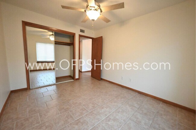 Building Photo - Ranch Style Home in Niceville