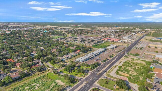 Building Photo - 3111 Persimmon Ct