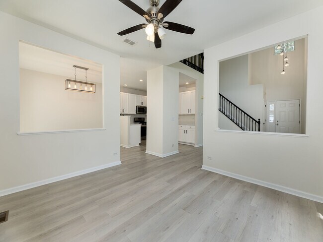 Building Photo - 311 Abington Woods Dr