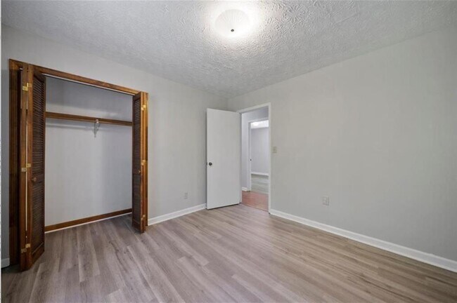 Building Photo - 3889 Stone Hearth Pl