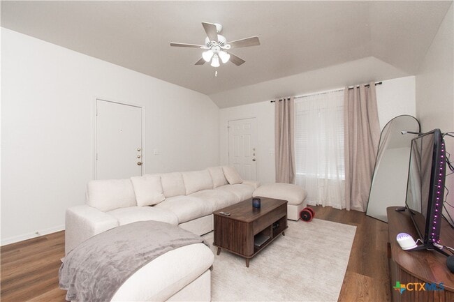 Building Photo - 1606 Yuma Trail