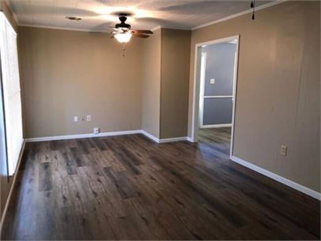 Building Photo - 3-bedroom, 2-bathroom home in Houma