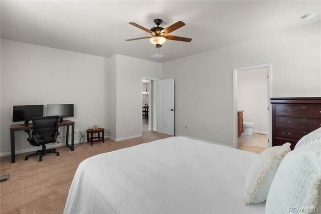 Building Photo - 42320 Forest Oaks Dr