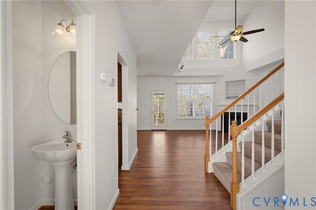 Building Photo - 14924 Watermill Lake Trail