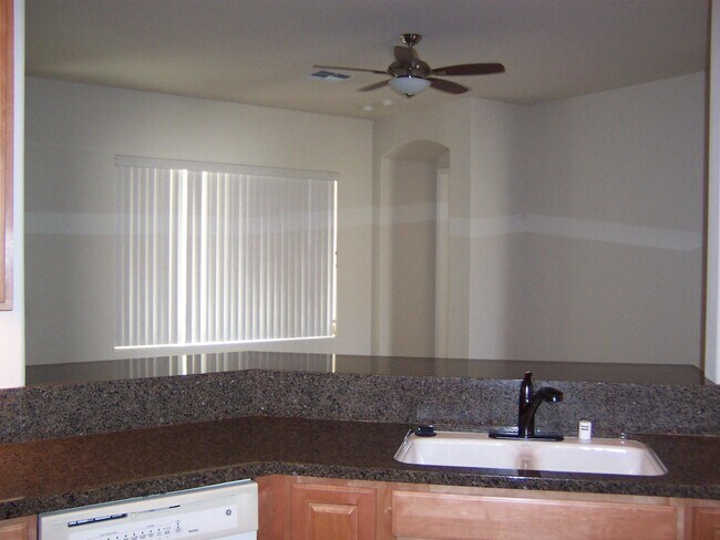 Building Photo - 40330 Calle Cancun