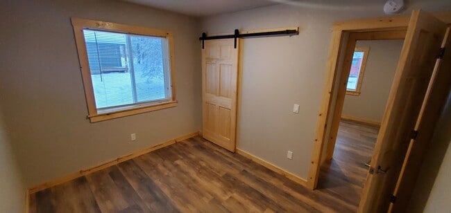 Building Photo - 37200 Open Gate Ct