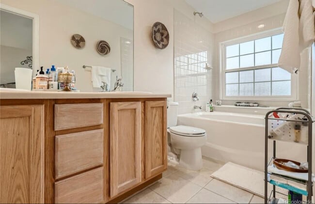 Building Photo - 1332 Carlyle Park Cir