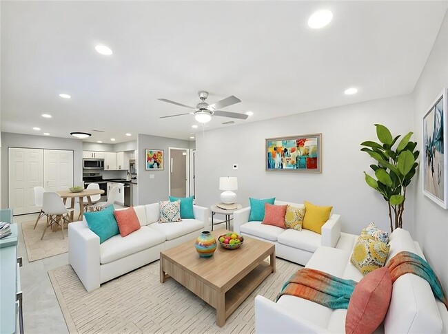 Building Photo - 2941 Shore Dr