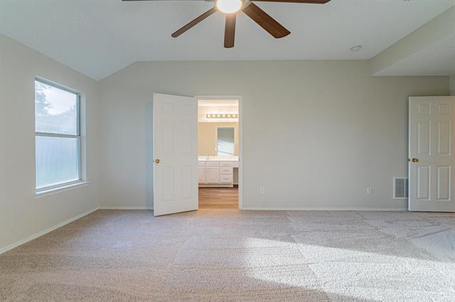 Building Photo - 3307 Syracuse Dr