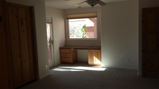 Building Photo - 1301 Big Soldier Ct