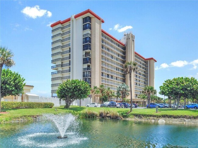 Building Photo - 10680 S Ocean Dr