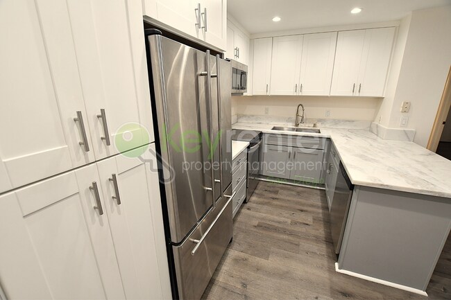 Building Photo - Mission Valley | Minutes to Interstates 15 & 8 | Close to Snapdragon Staduim