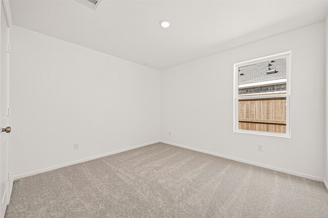 Building Photo - 26923 Dalmatian Bellflower Dr