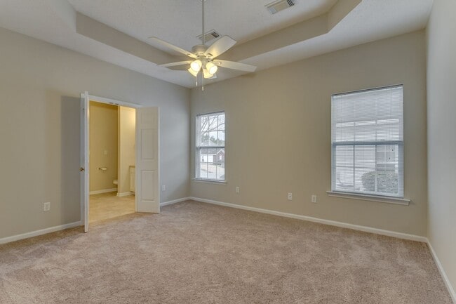 Building Photo - Available Now - East Tuscaloosa