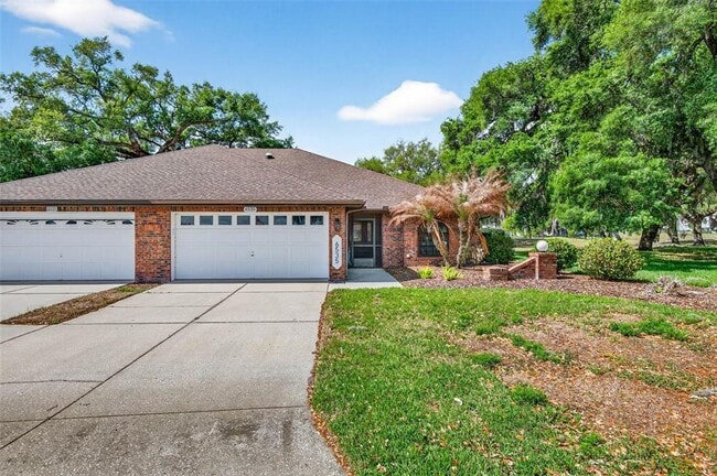Building Photo - 6535 Brentwood Dr.