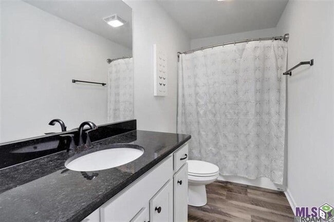 Building Photo - 1030 Gentle Wind Dr