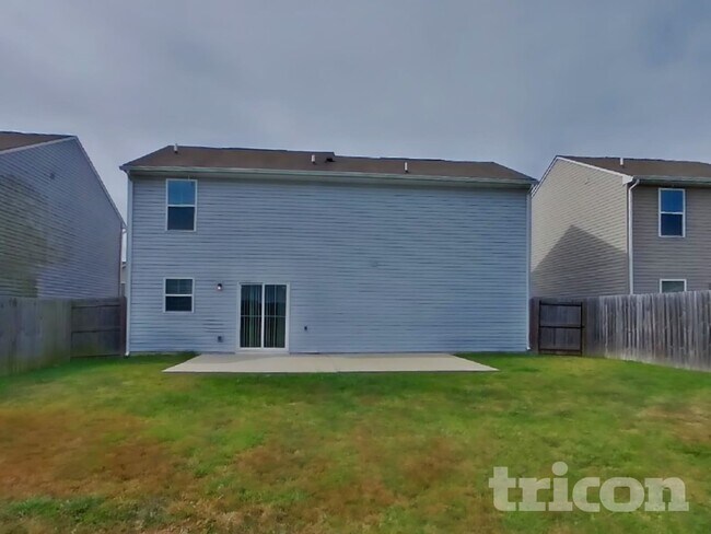 Building Photo - 2512 Solomon Ln