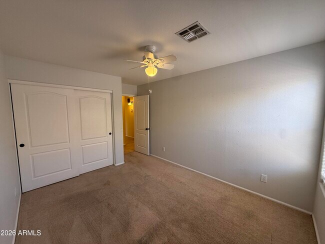 Building Photo - 4588 E Indian Wells Dr