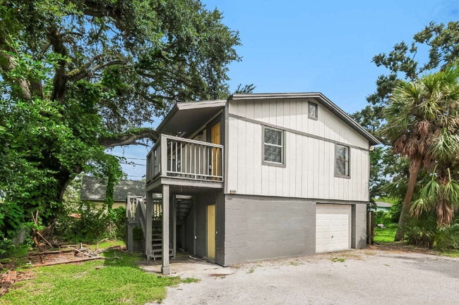 Building Photo - 1770 17th St S