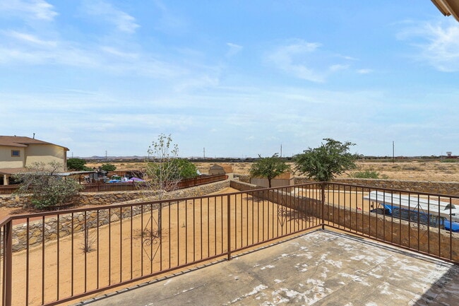 Building Photo - 14180 Robert Ituarte Dr