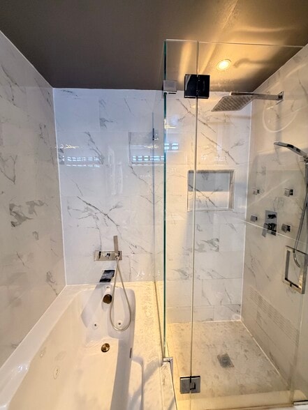 Building Photo - 176 Park Ave