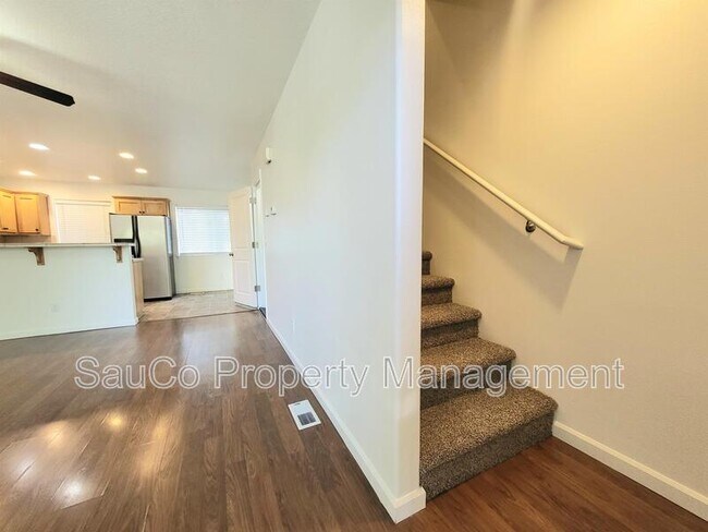 Building Photo - 5413 SE 119th Ave