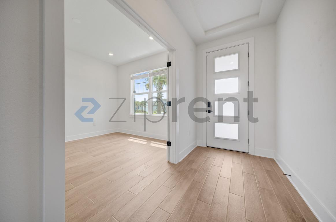 Building Photo - Unit