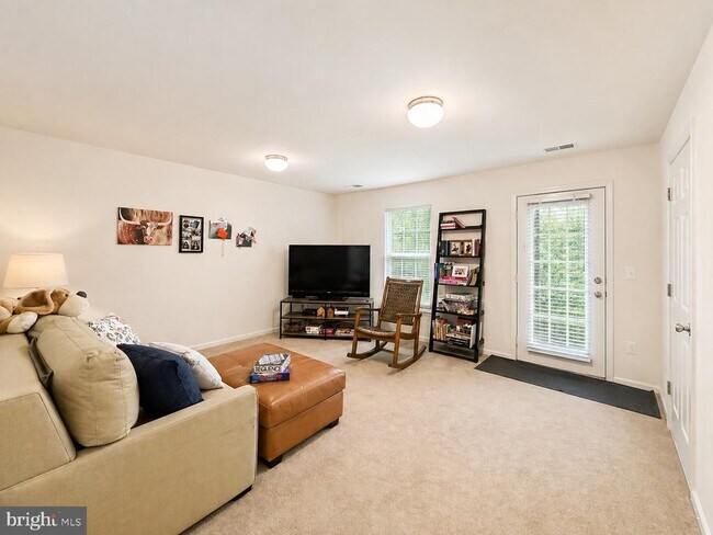 Building Photo - 1267 Wild Hawthorn Way