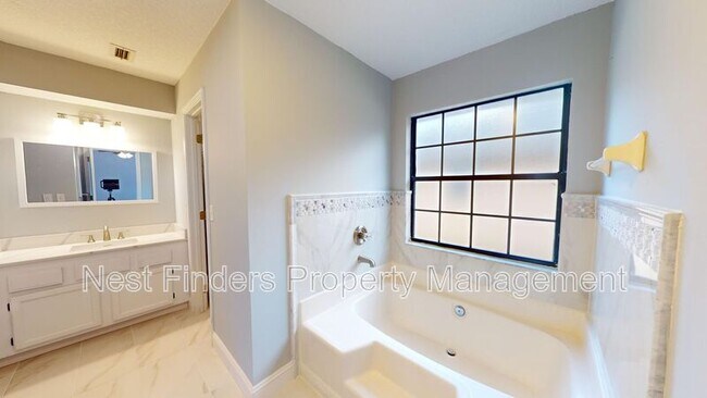 Building Photo - 4664 Sunbeam Station Ct
