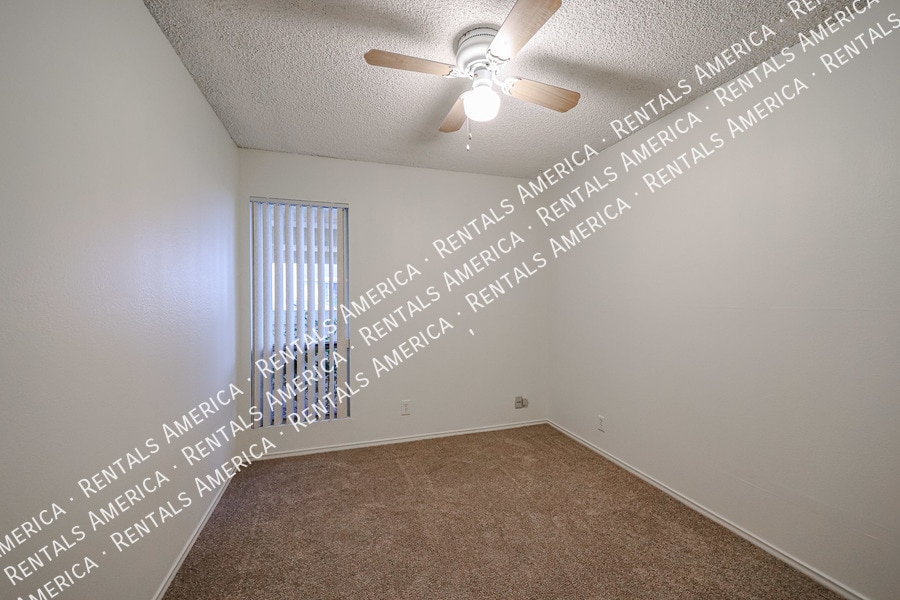 Building Photo - 6626 N Majorca Ln W