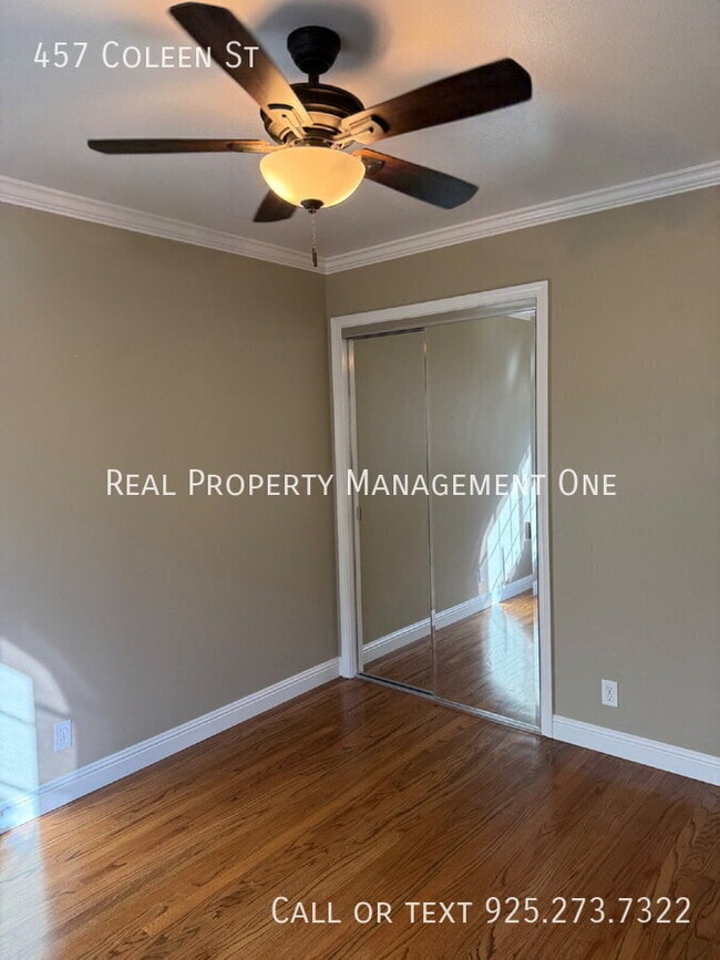 Building Photo - 457 Coleen St