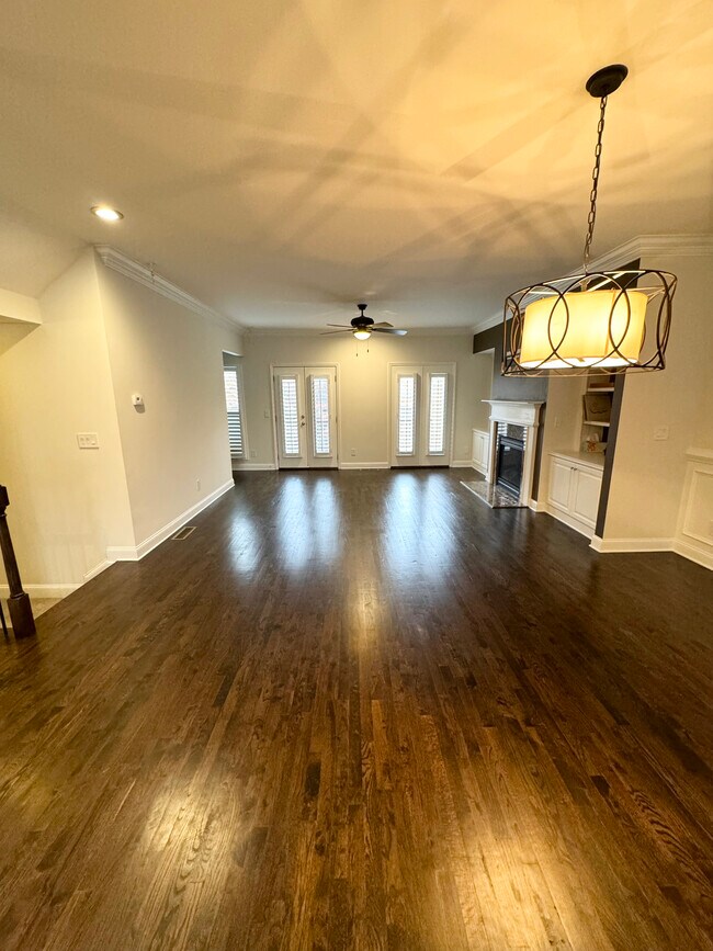 Dining / Living room view - 4697 Pine St SE