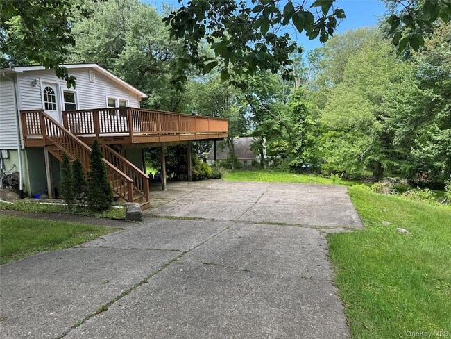 Building Photo - 55 S Hill Rd