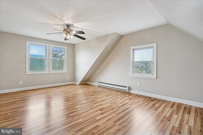 Building Photo - 4805 23rd St S