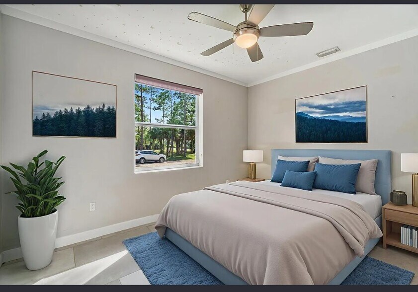 Building Photo - 271 12th Ave NE