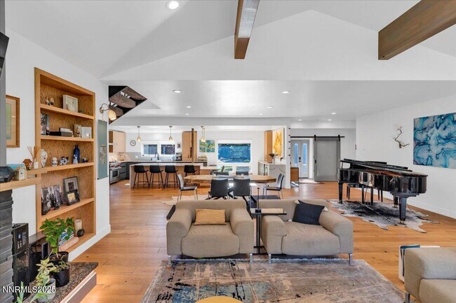 Building Photo - 1262 Hidden Woods Dr