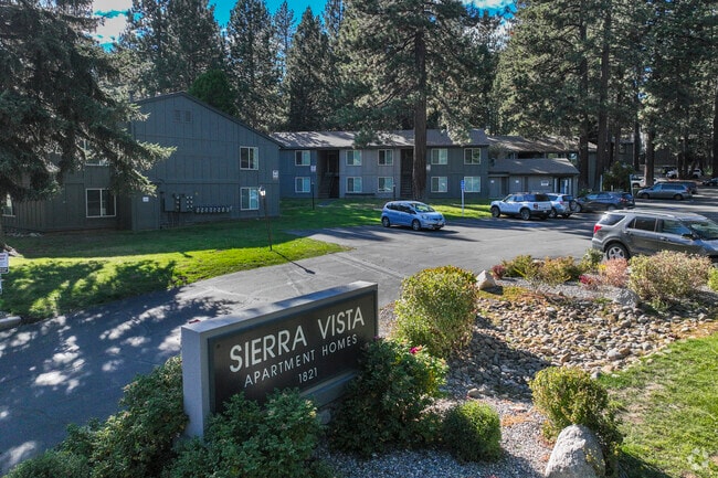 Building Photo - Sierra Vista