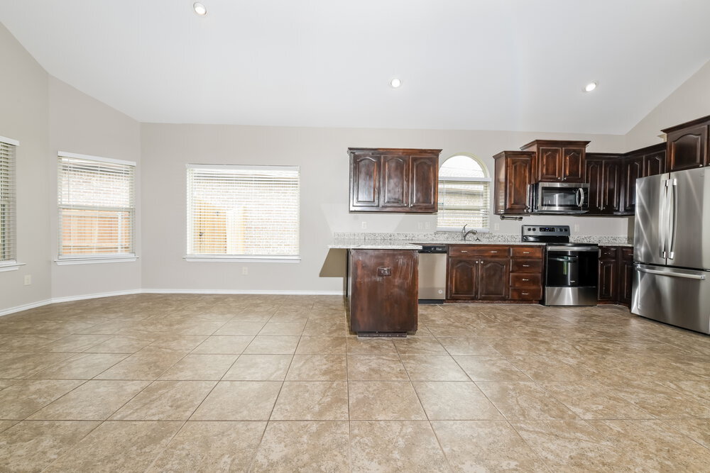 Building Photo - 11017 Erinmoor Trail