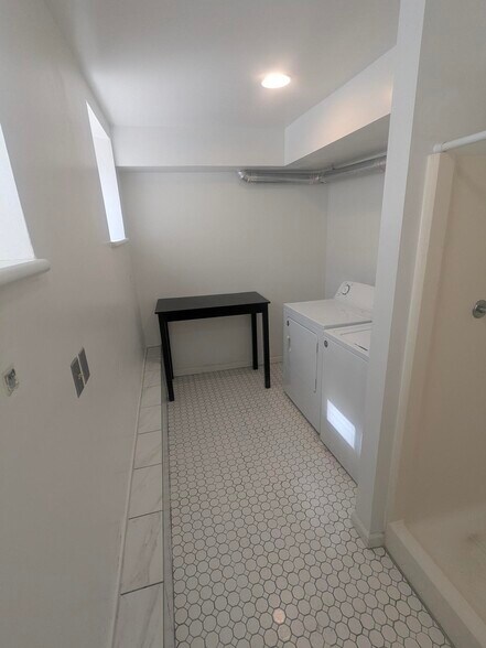 Laundry area - 2354 S 9th St