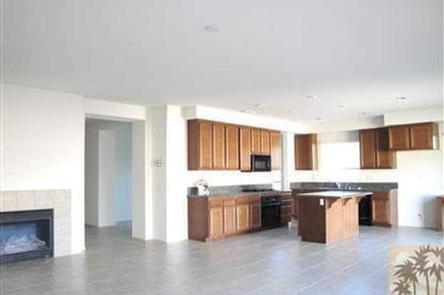 Building Photo - 41098 Dover Ct