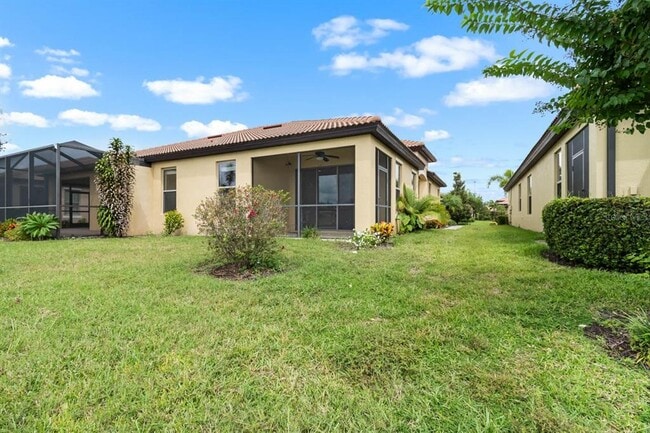 Building Photo - 5446 Sunset Falls Dr