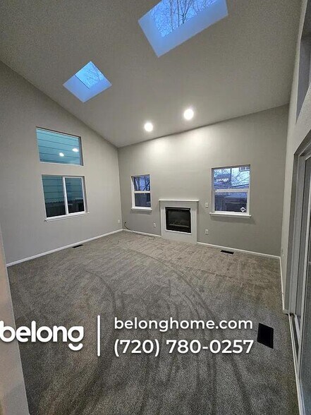 Building Photo - 4304 Sable St