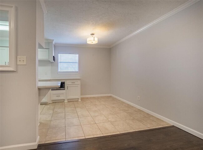 Building Photo - 3535 E NASA Pkwy