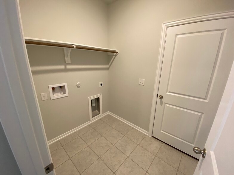 Building Photo - 17004 Arcata Avenue