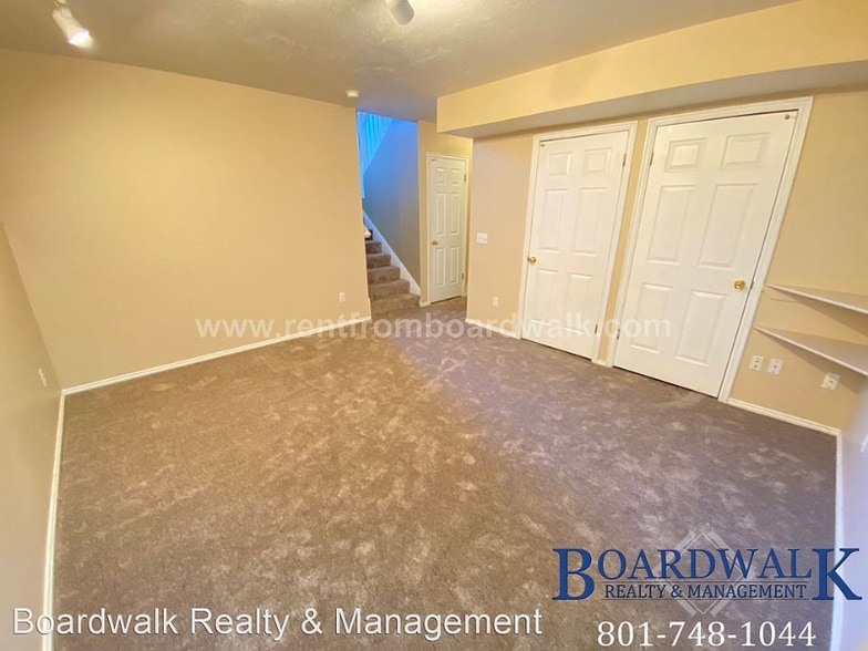 Building Photo - 178 Bridgepark Cir