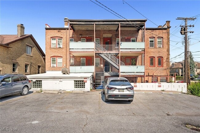 Building Photo - 2187 Murray Hill Rd