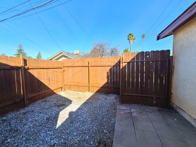 Building Photo - Single-Story 2-Bedroom Yucaipa Home with Mountain Views!