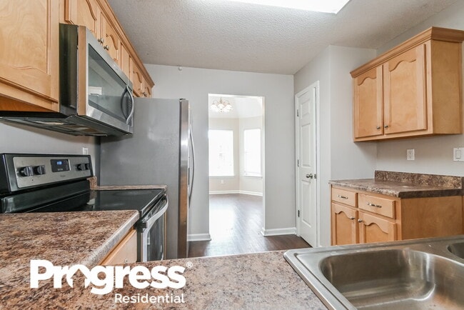 Building Photo - 9882 Wynngate Dr