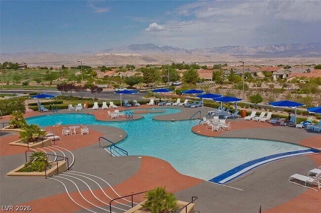 Building Photo - 2240 Shadow Canyon Dr