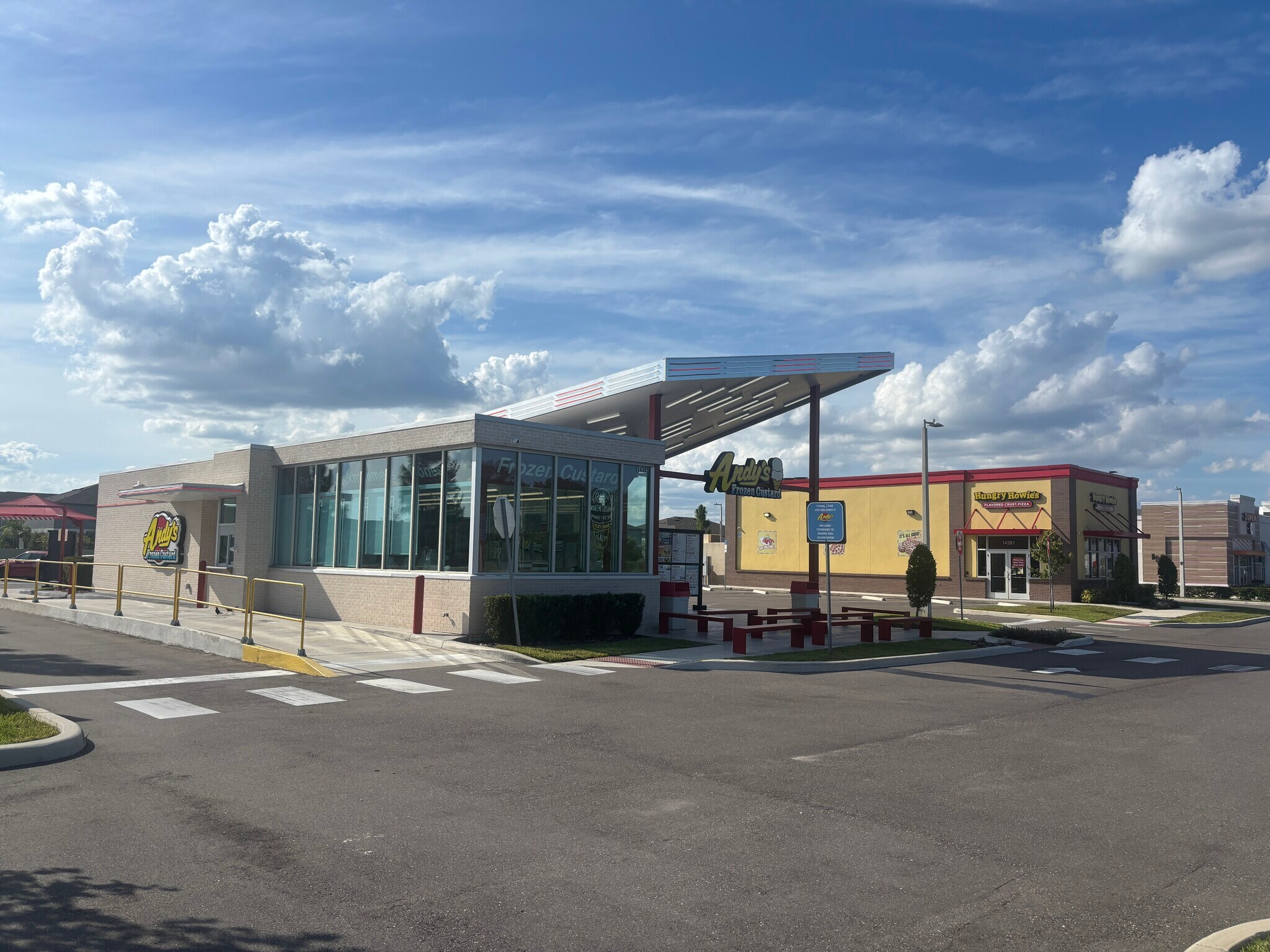 Building Photo - 9663 Channing Hill Dr